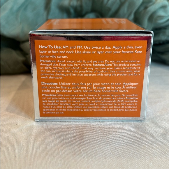 Kate Somerville ExfoliKate® Glow Moisturizer • 50ml / 1.7 fl oz • NWB - Picture 3 of 4